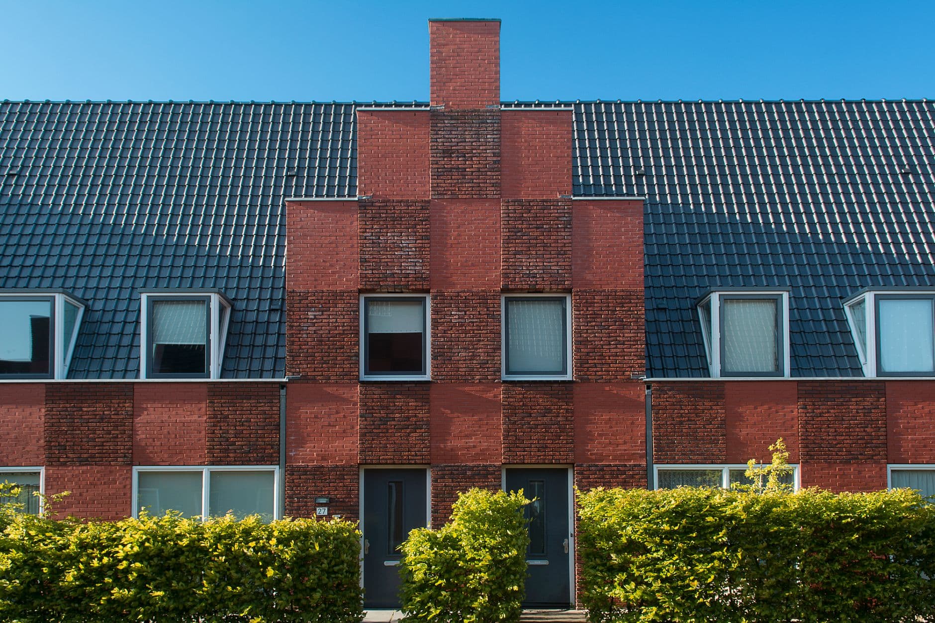 Zoutuitslag en salpeter op de muur: oorzaak en aanpak